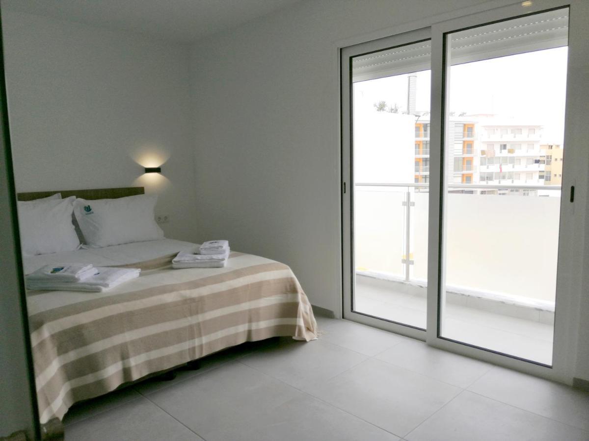 Suites Paradise Algarve Quarteira Buitenkant foto
